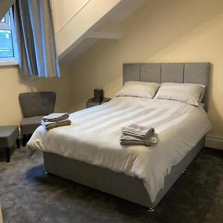 Thornleigh House