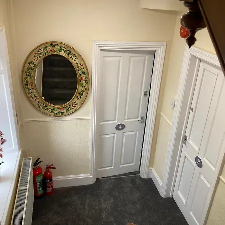 Thornleigh House