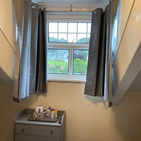 Thornleigh House 3*